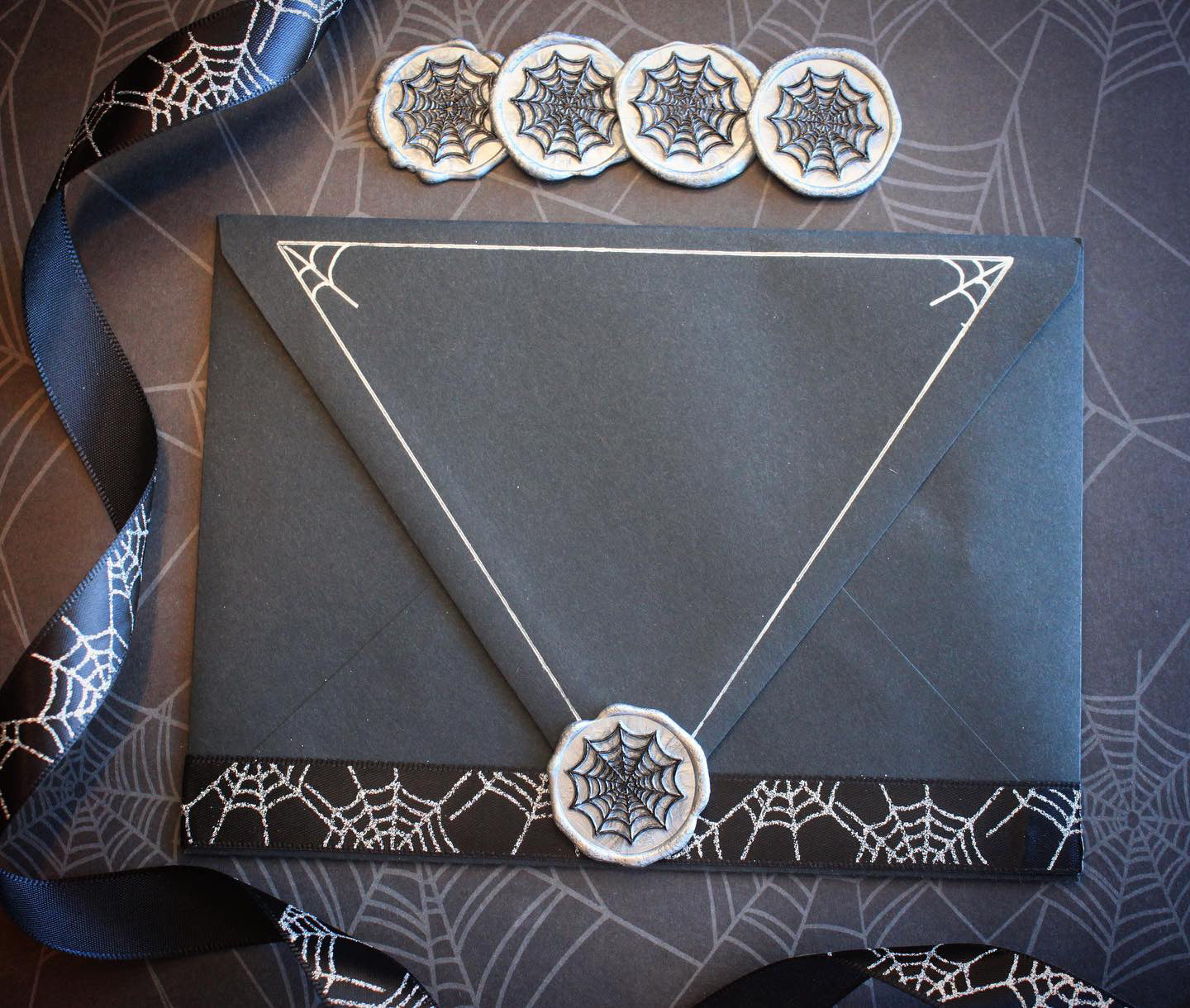 The Spider's Delight - Stationery Set