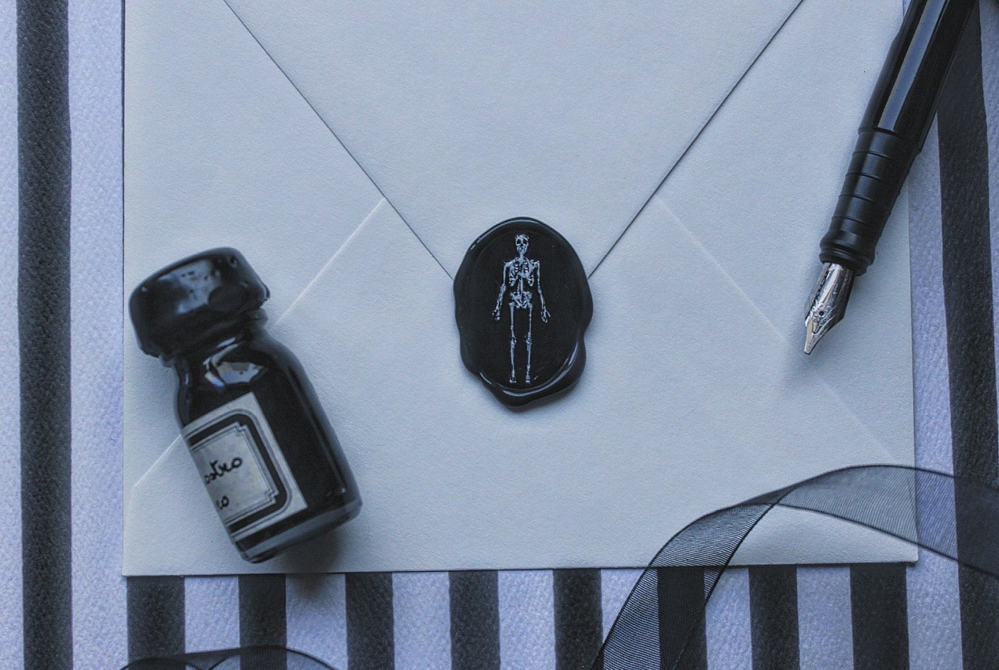 The Spooky Scary Skeletons - Wax Seal Set