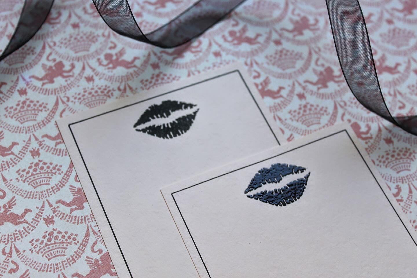 The Xs & Os - MINI Stationery Set