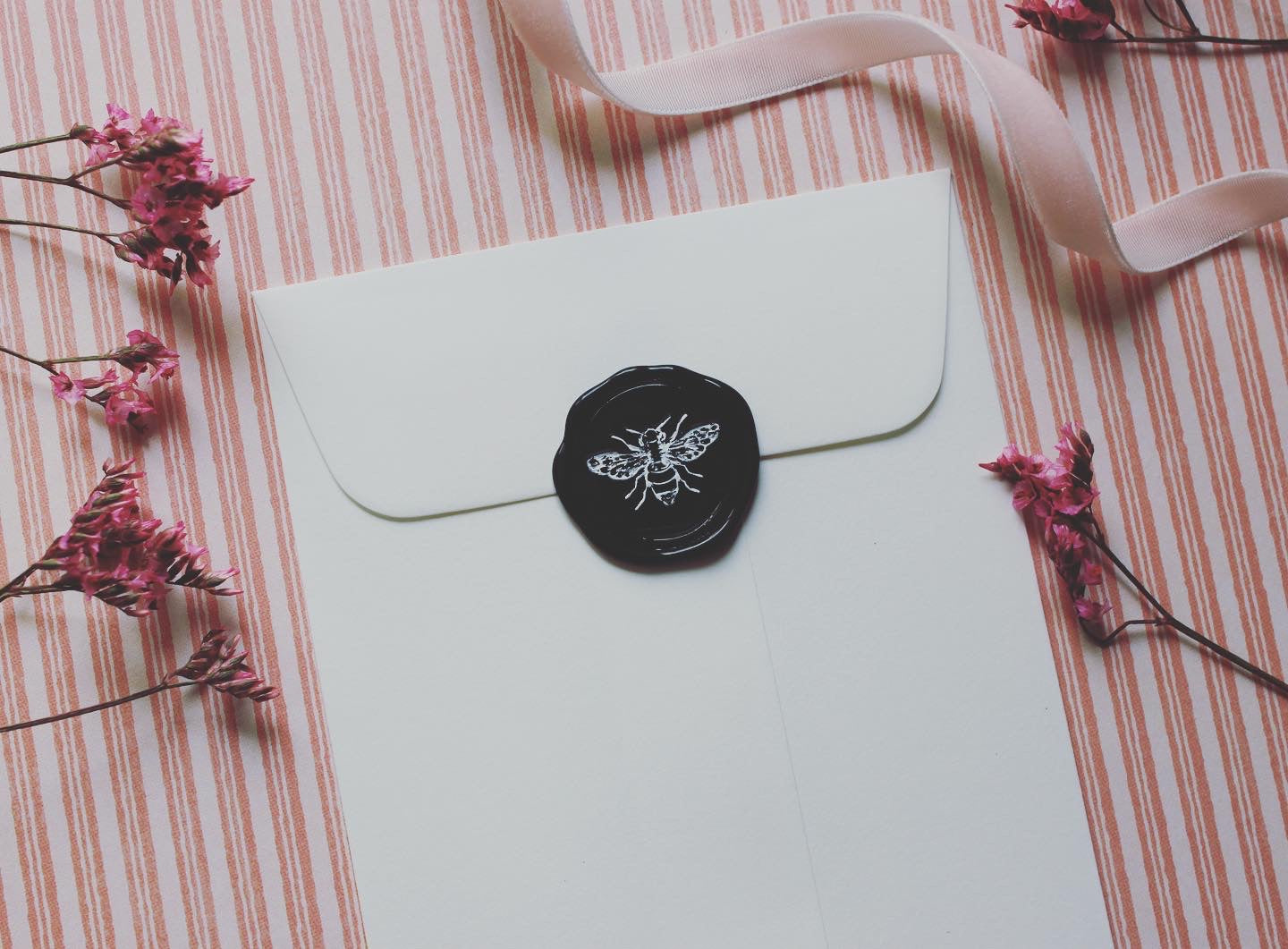 The Scandal Papers - Stationery Set