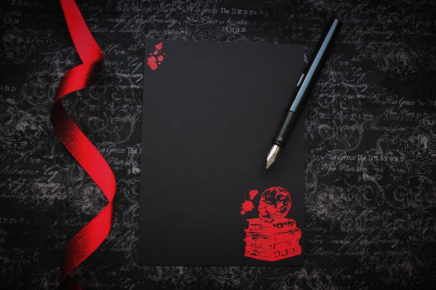 The Horrified - Stationery Set