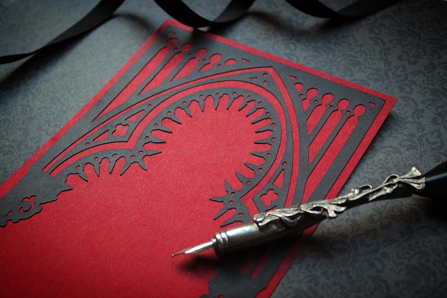 The Haunted Halls - Stationery Set (Crimson Peak)