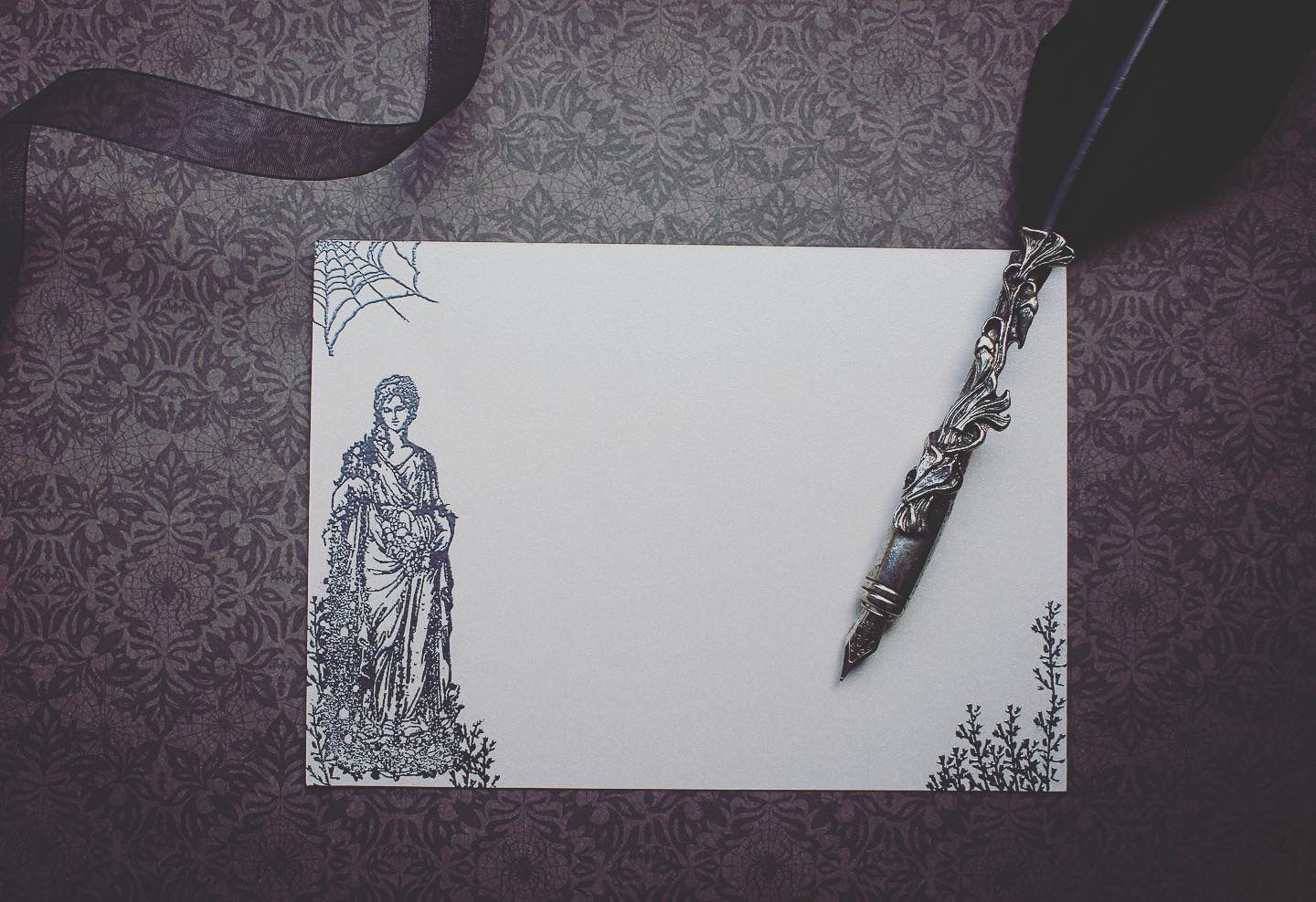 The Haunted Garden - Stationery Set